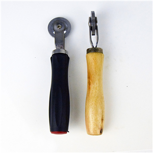 Plastic handle and wooden handle roller
